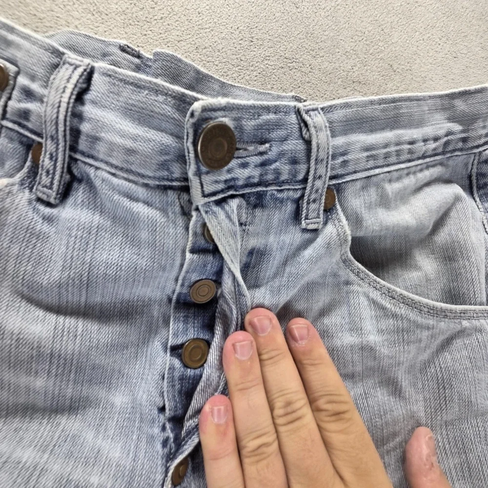 VTG Levis Engineered Jeans‎ Blue Twisted Buckle Back One Altered Hem Fits 30x28